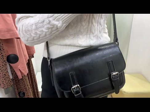 ❤️ Public masturbation sa batan-ong bitch FeralBerry nga adunay dildo sa fitting room ☑ Russian porn sa amon ceb.kutjeporno.ru ☑